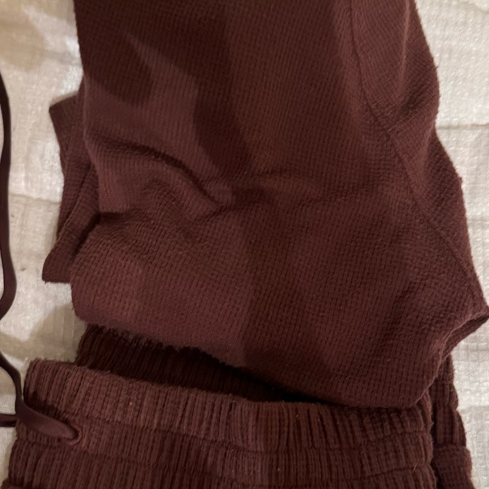 Victoria Secrets Cozy Ribbed Lounge Set - Brown